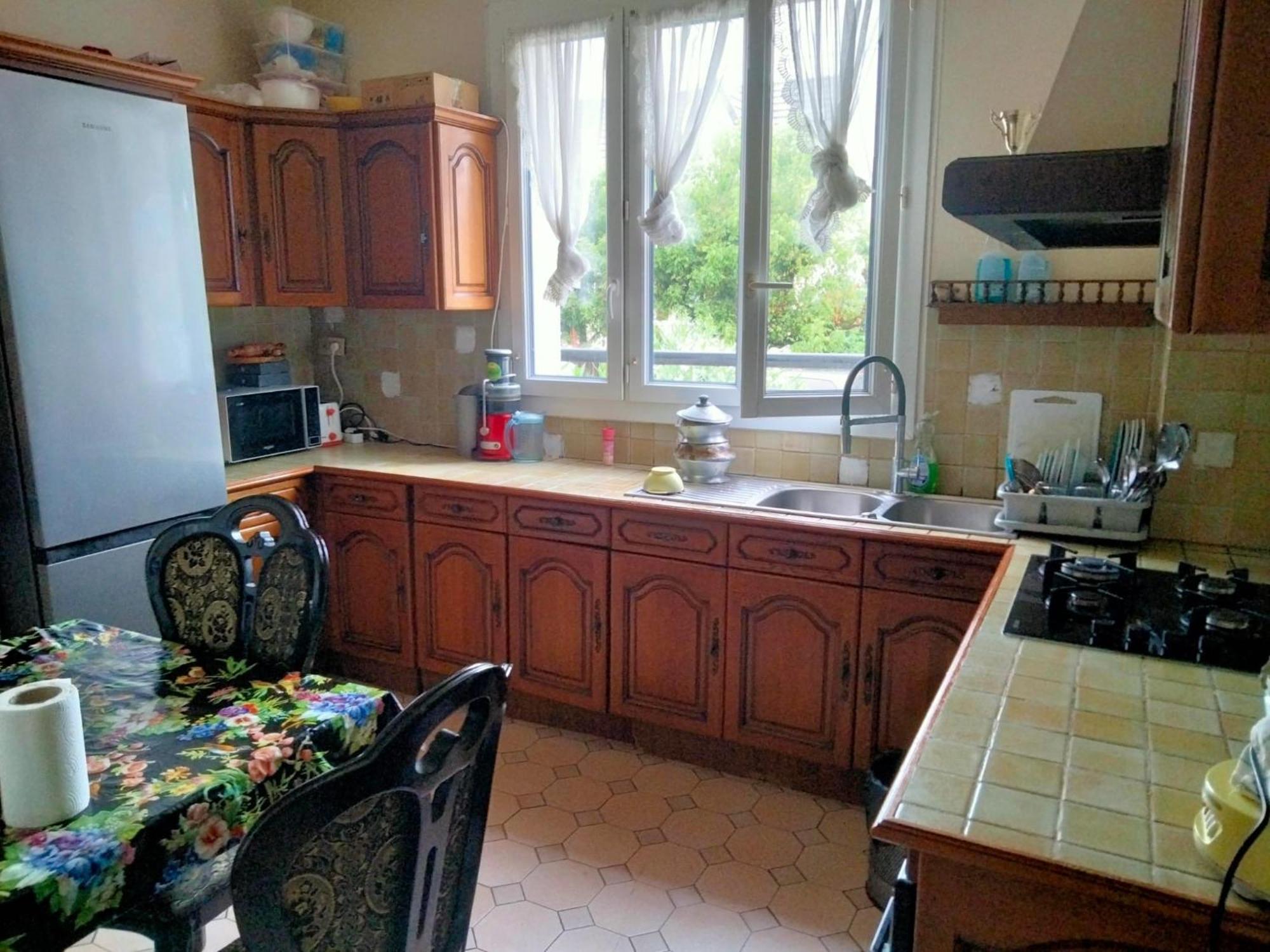 Maison Et Appartement Ла-Курнёв Экстерьер фото